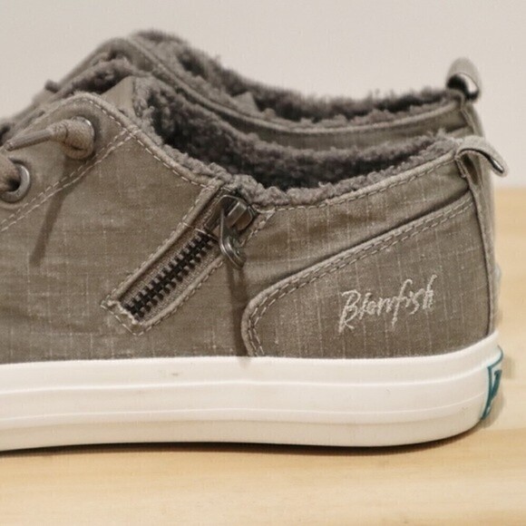 Blowfish Malibu Cypress Gray‎ Sneakers Size 7 - Picture 7 of 8